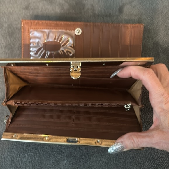 Textile Pattern Design Multicolor Printed Women's Wallet - Picture 4 of 7